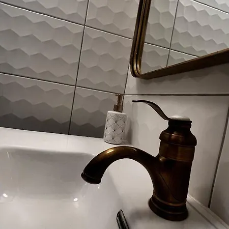 Epernay, Champagne Art Et Deco *