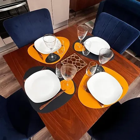 Epernay, Champagne Art Et Deco * Épernay